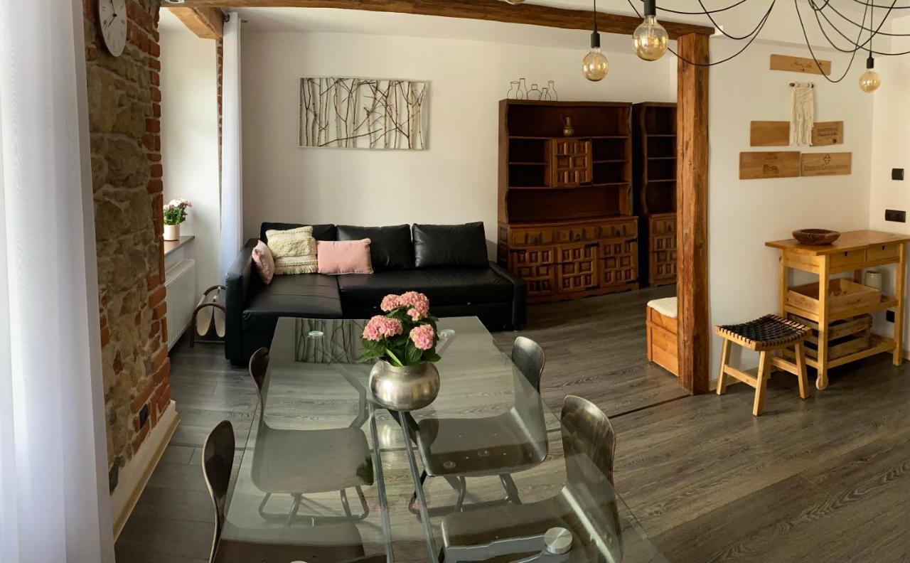Apartament Przy Ratuszu Клодзко Екстериор снимка