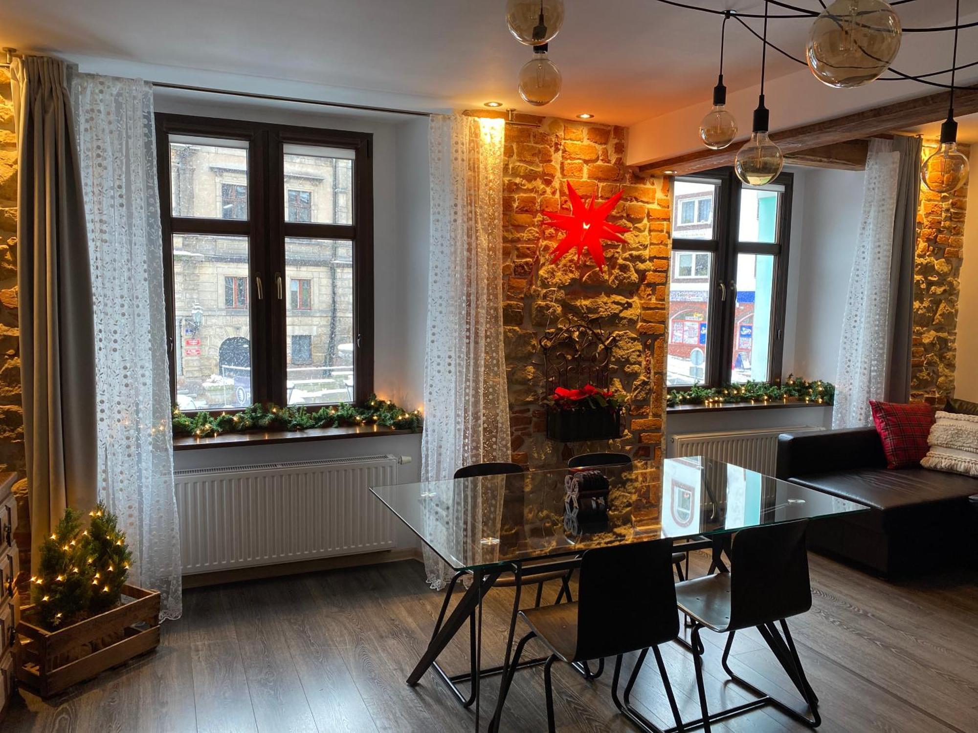 Apartament Przy Ratuszu Клодзко Екстериор снимка