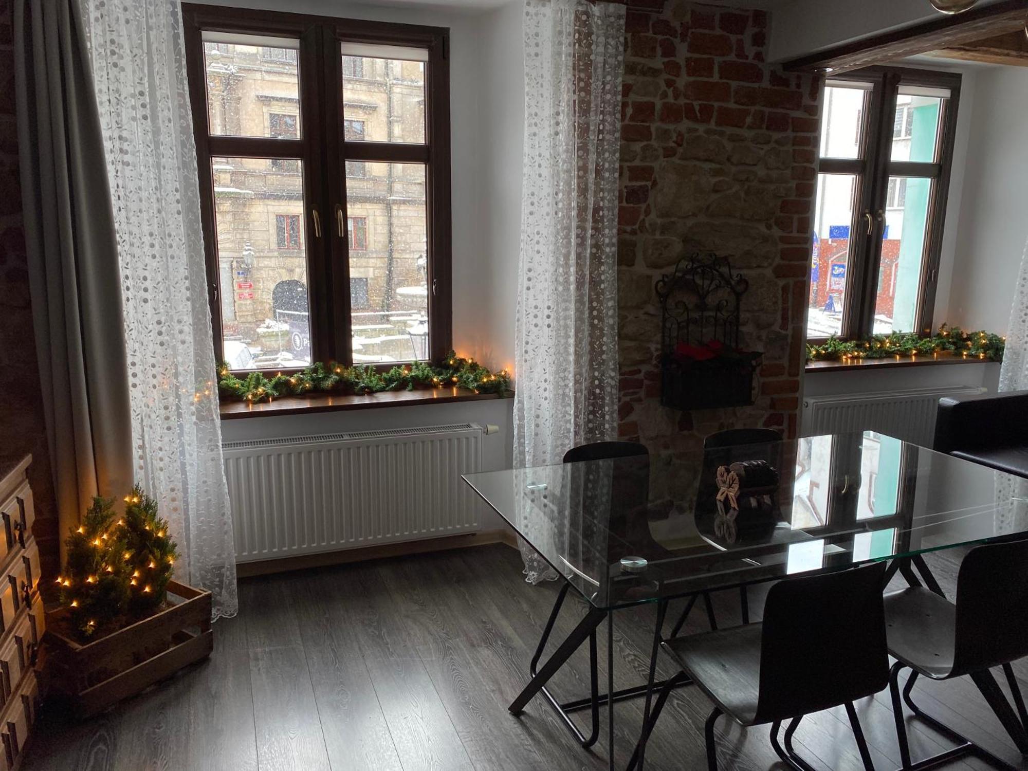 Apartament Przy Ratuszu Клодзко Екстериор снимка